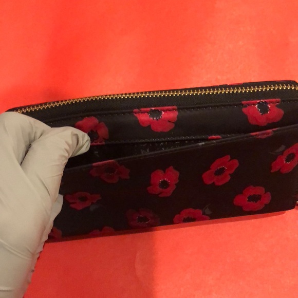 Authentic Kate spade Neda Wilson road poppy wallet - Picture 6 of 6